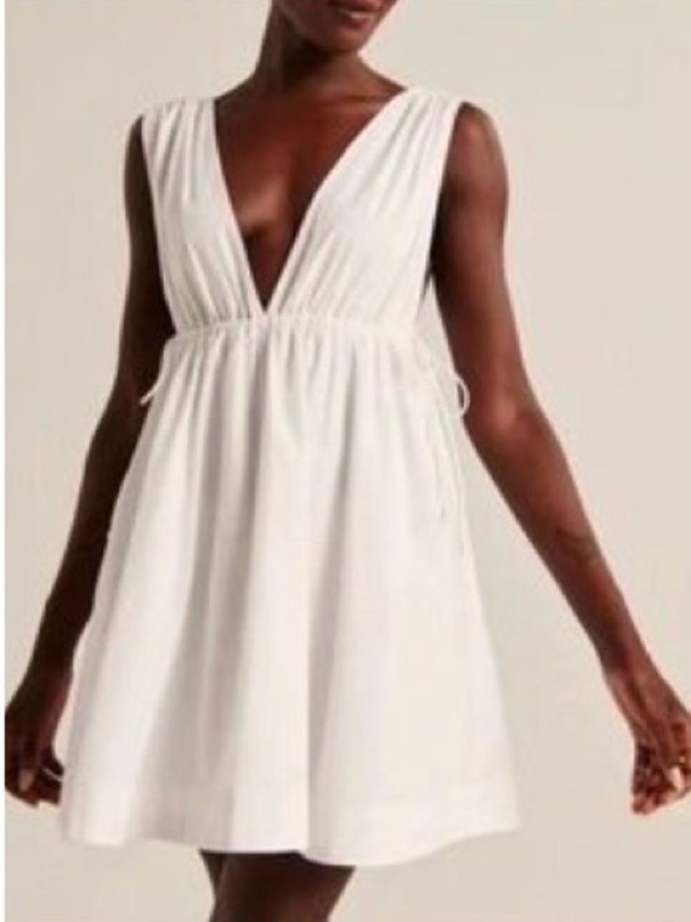 Abercrombie and Fitch white dress - Picture 1 of 16